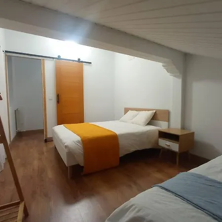 La Casa De Cristina * El Dueso