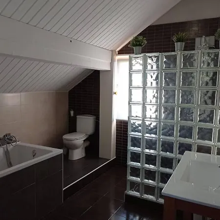 La Casa De Cristina * El Dueso